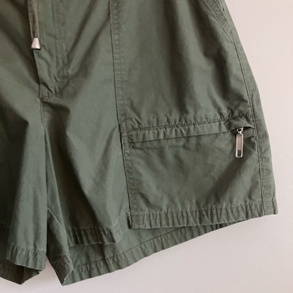 GLORIA VANDERBUILT Military Green Cotton Utility Shorts Size 14 (like a 10-12) - Picture 4 of 10